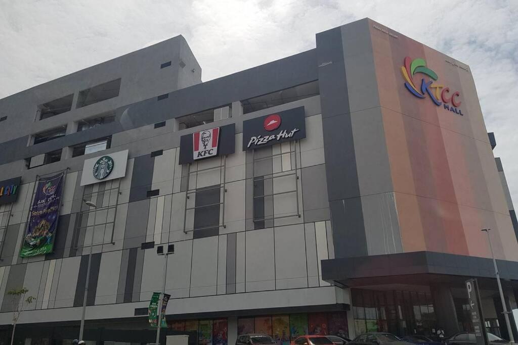 Camelia Seroja View Drawbridge, Ktcc Mall & Mayang Mall Kuala Terengganu Extérieur photo
